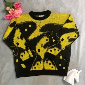 Vintage lightweight yellow and black sweater